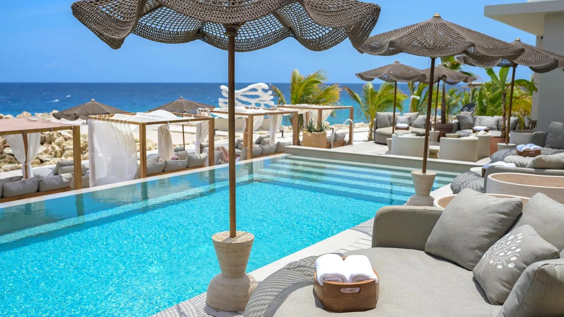 Art Hotel Curacao - Adults Only Willemstad