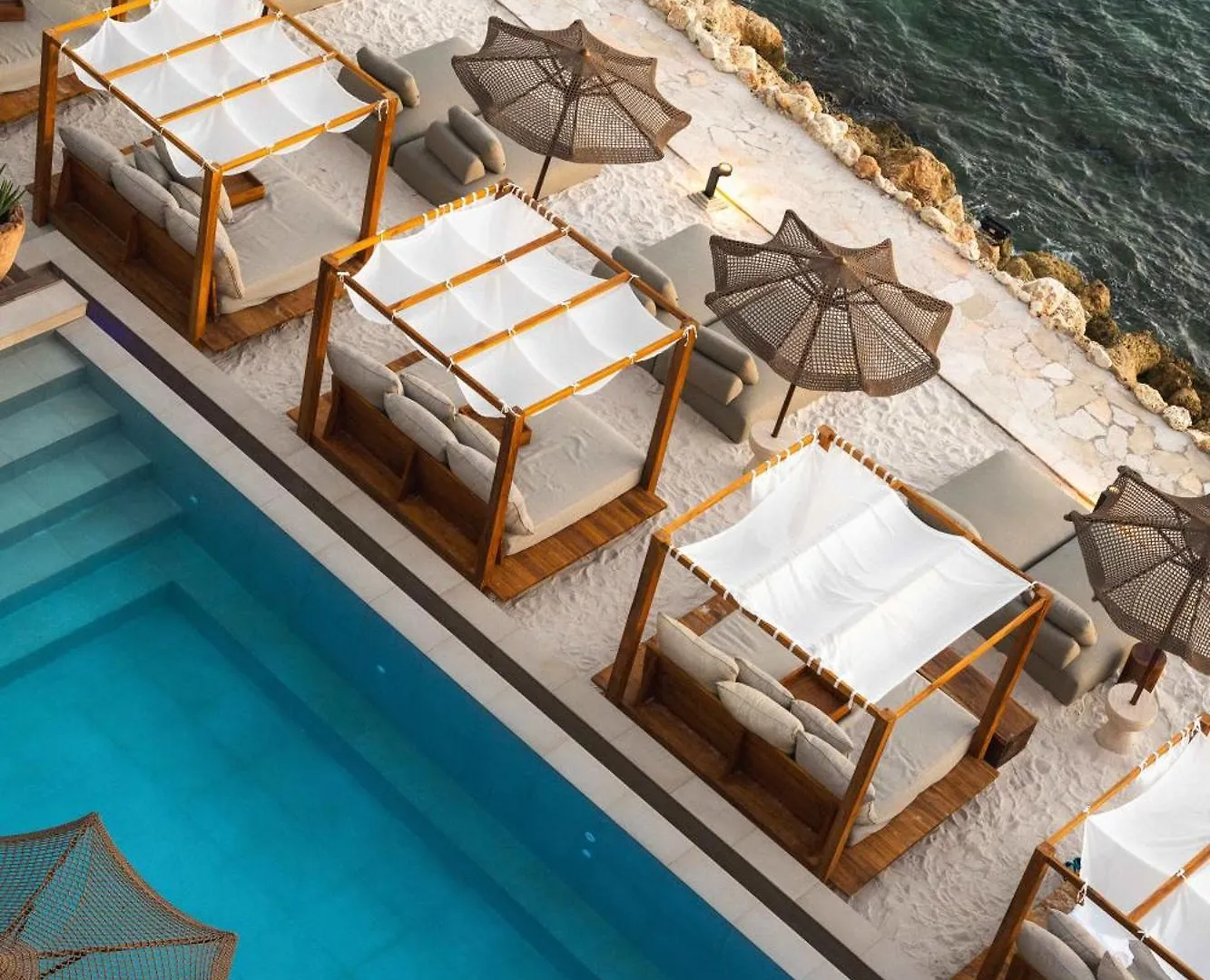 Art Hotel Curacao Willemstad 4*,  Curacao